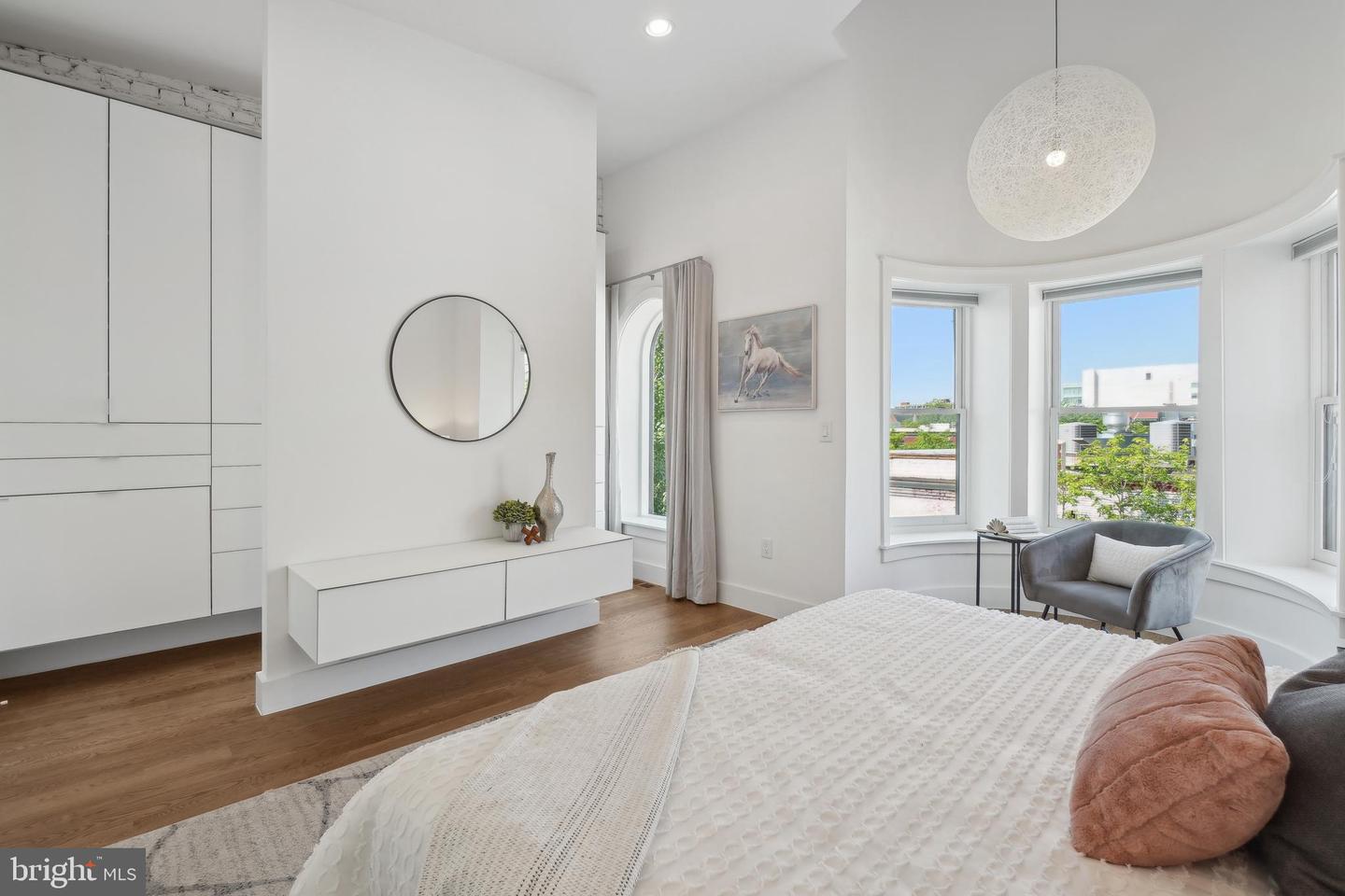 1831 5TH ST NW, WASHINGTON, District Of Columbia 20001, 4 Bedrooms Bedrooms, ,4 BathroomsBathrooms,Residential,For sale,1831 5TH ST NW,DCDC2195376 MLS # DCDC2195376