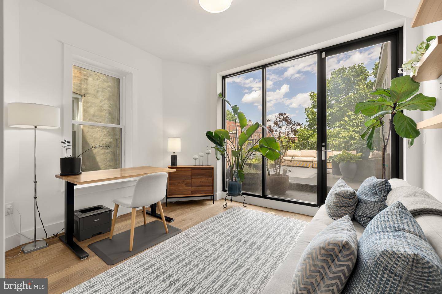 1831 5TH ST NW, WASHINGTON, District Of Columbia 20001, 4 Bedrooms Bedrooms, ,4 BathroomsBathrooms,Residential,For sale,1831 5TH ST NW,DCDC2195376 MLS # DCDC2195376