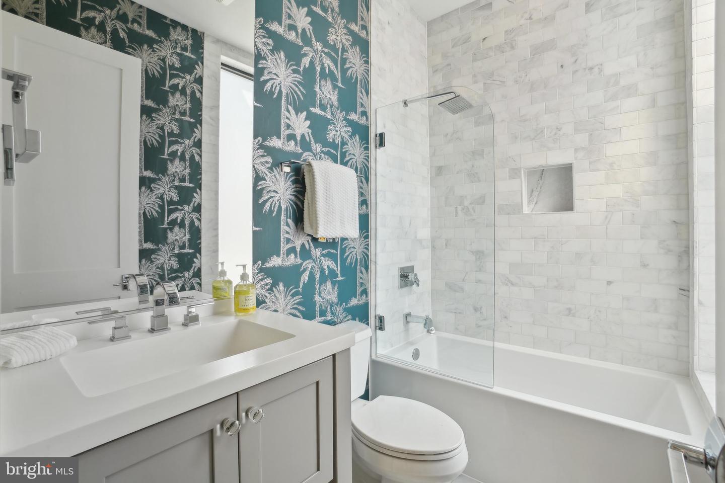 1831 5TH ST NW, WASHINGTON, District Of Columbia 20001, 4 Bedrooms Bedrooms, ,4 BathroomsBathrooms,Residential,For sale,1831 5TH ST NW,DCDC2195376 MLS # DCDC2195376