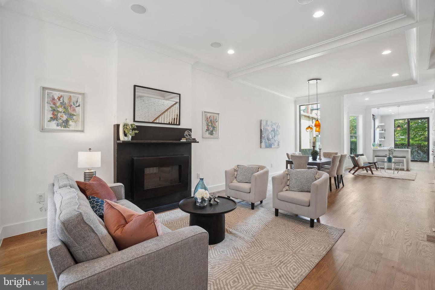 1831 5TH ST NW, WASHINGTON, District Of Columbia 20001, 4 Bedrooms Bedrooms, ,4 BathroomsBathrooms,Residential,For sale,1831 5TH ST NW,DCDC2195376 MLS # DCDC2195376
