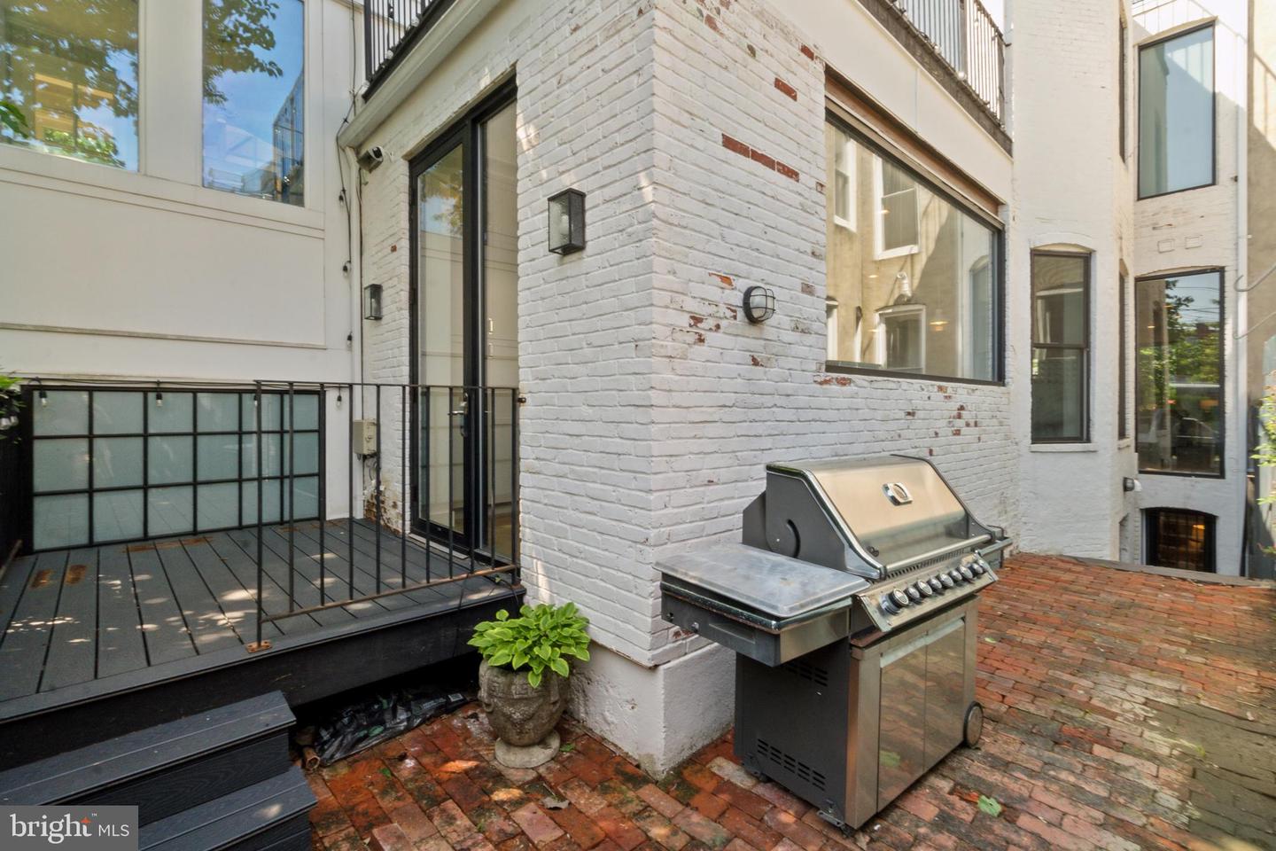 1831 5TH ST NW, WASHINGTON, District Of Columbia 20001, 4 Bedrooms Bedrooms, ,4 BathroomsBathrooms,Residential,For sale,1831 5TH ST NW,DCDC2195376 MLS # DCDC2195376