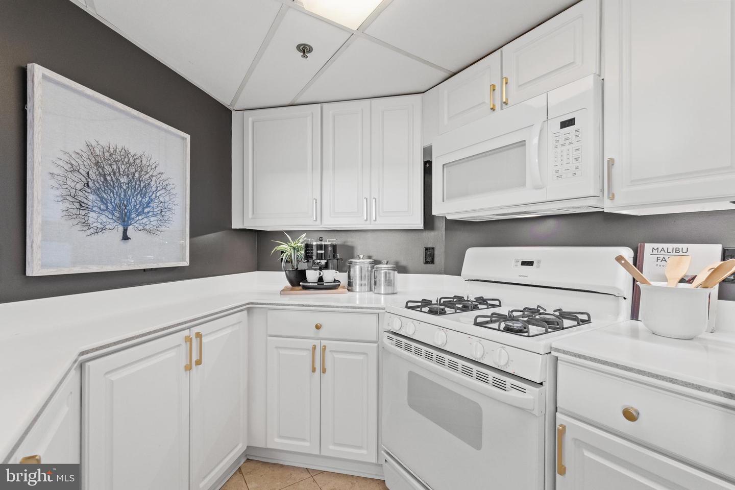 1276 N WAYNE ST #1030, ARLINGTON, Virginia 22201, 2 Bedrooms Bedrooms, ,2 BathroomsBathrooms,Residential,For sale,1276 N WAYNE ST #1030,VAAR2055996 MLS # VAAR2055996