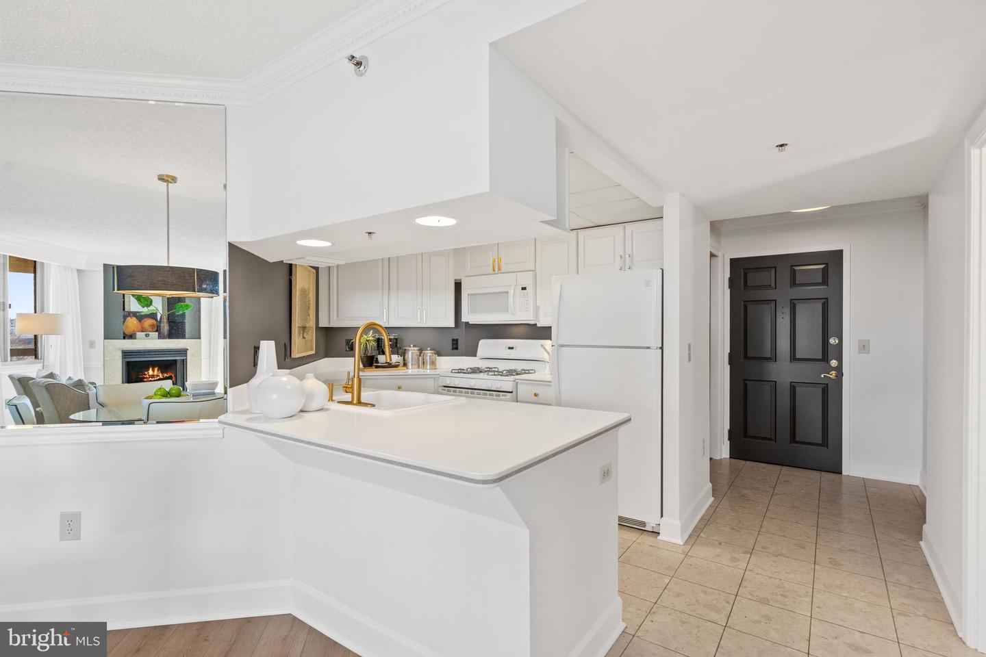 1276 N WAYNE ST #1030, ARLINGTON, Virginia 22201, 2 Bedrooms Bedrooms, ,2 BathroomsBathrooms,Residential,For sale,1276 N WAYNE ST #1030,VAAR2055996 MLS # VAAR2055996
