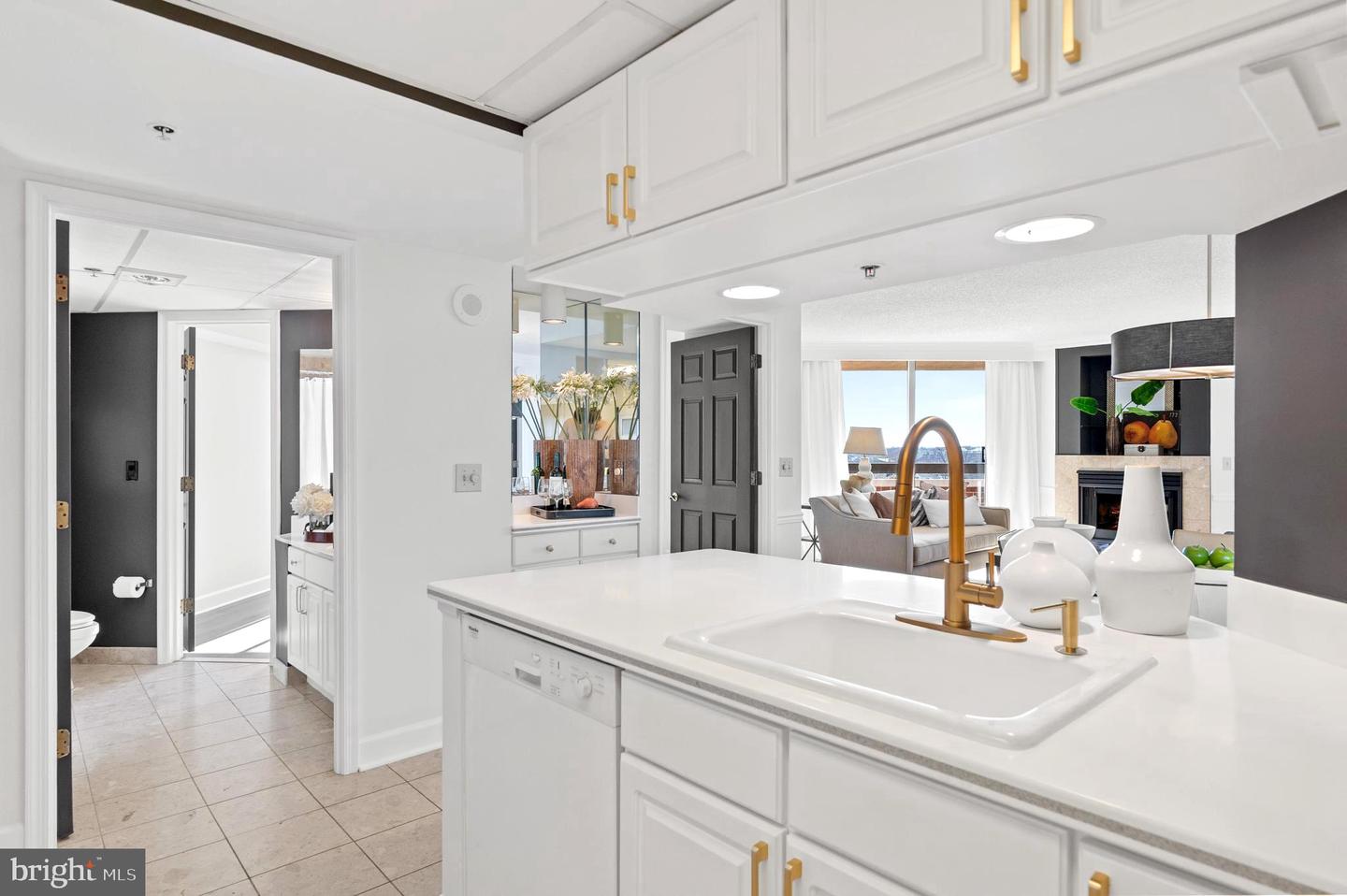 1276 N WAYNE ST #1030, ARLINGTON, Virginia 22201, 2 Bedrooms Bedrooms, ,2 BathroomsBathrooms,Residential,For sale,1276 N WAYNE ST #1030,VAAR2055996 MLS # VAAR2055996