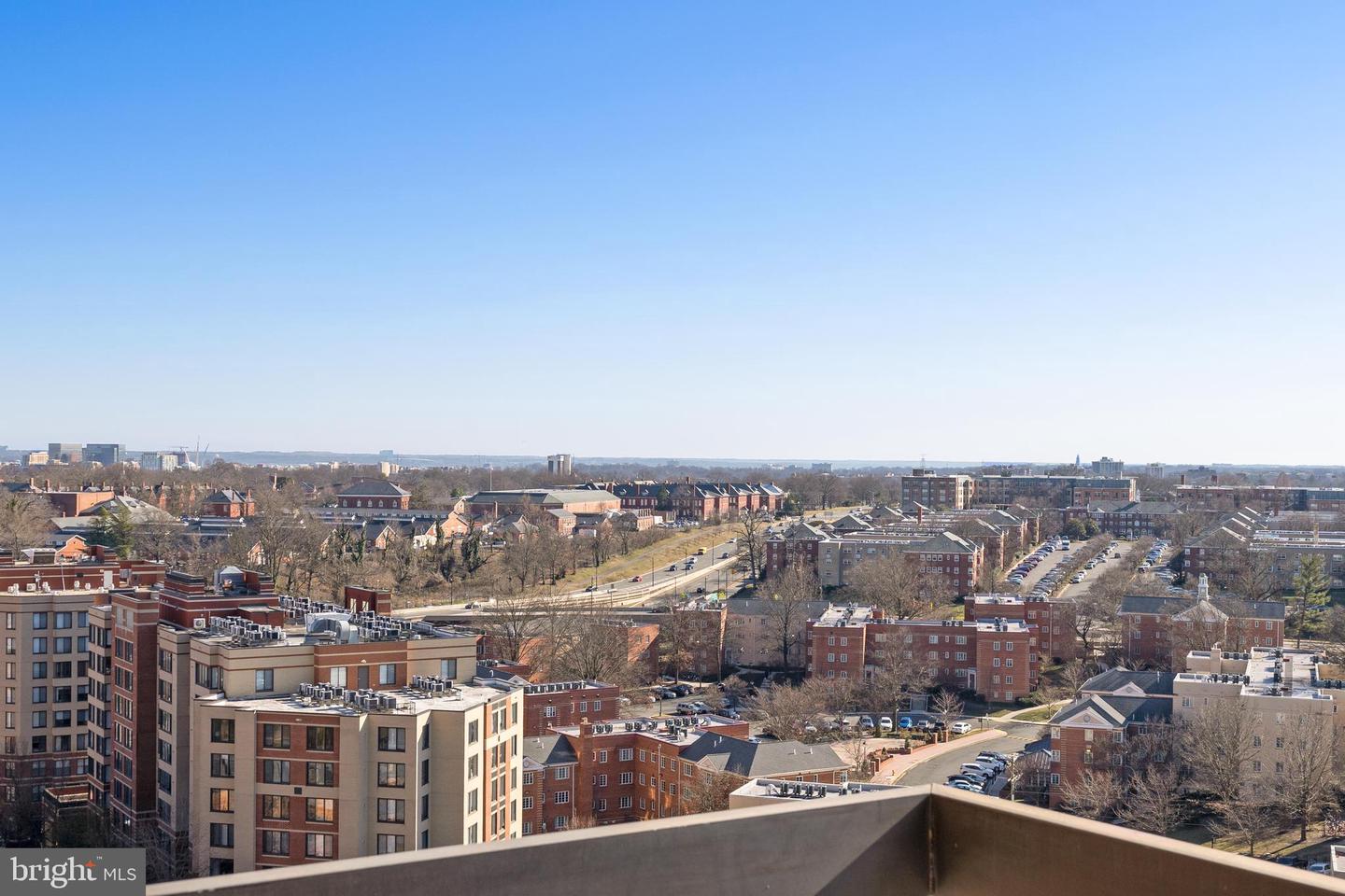 1276 N WAYNE ST #1030, ARLINGTON, Virginia 22201, 2 Bedrooms Bedrooms, ,2 BathroomsBathrooms,Residential,For sale,1276 N WAYNE ST #1030,VAAR2055996 MLS # VAAR2055996
