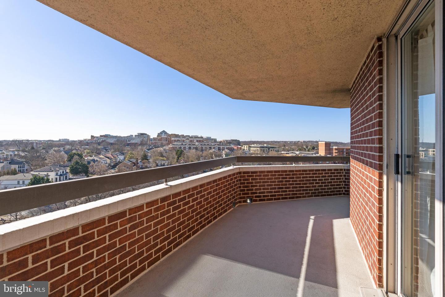 1276 N WAYNE ST #1030, ARLINGTON, Virginia 22201, 2 Bedrooms Bedrooms, ,2 BathroomsBathrooms,Residential,For sale,1276 N WAYNE ST #1030,VAAR2055996 MLS # VAAR2055996