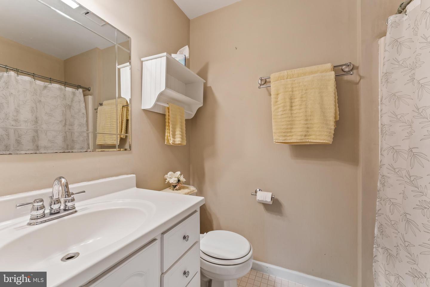 1912 LAKEVIEW PKWY, LOCUST GROVE, Virginia 22508, 3 Bedrooms Bedrooms, ,2 BathroomsBathrooms,Residential,For sale,1912 LAKEVIEW PKWY,VAOR2009406 MLS # VAOR2009406