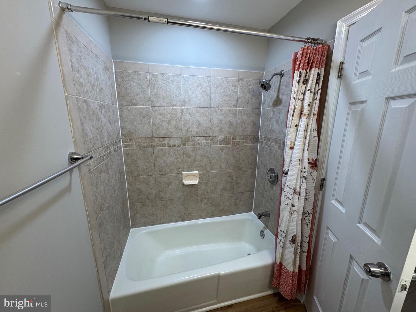 7914 SHARPSBURG CT, MANASSAS, Virginia 20109, 3 Bedrooms Bedrooms, ,2 BathroomsBathrooms,Residential,For sale,7914 SHARPSBURG CT,VAPW2092122 MLS # VAPW2092122