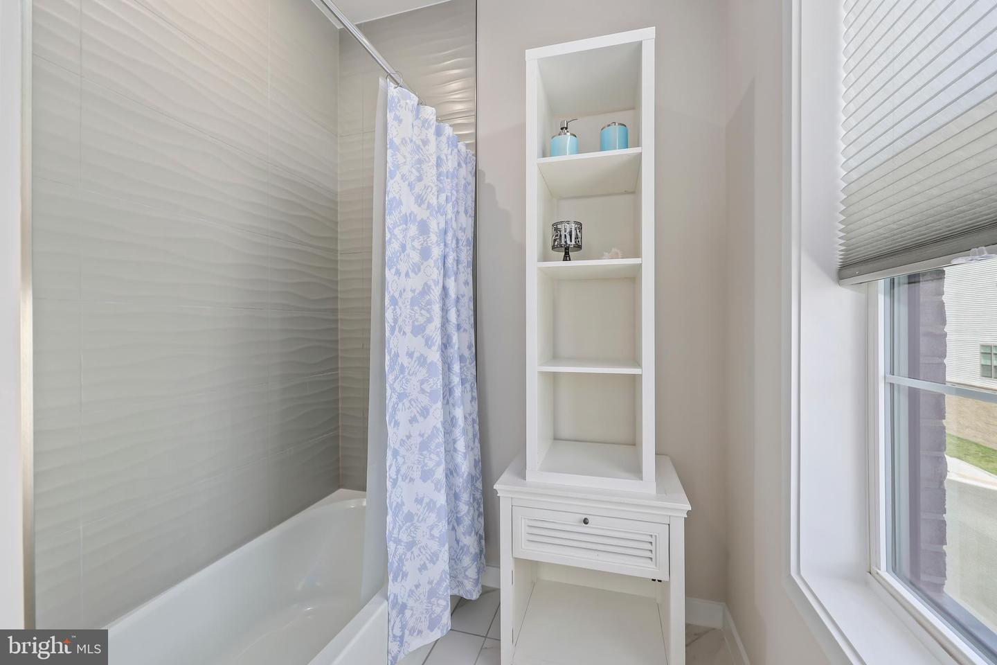 43881 HANES HALL TER, ASHBURN, Virginia 20147, 3 Bedrooms Bedrooms, ,3 BathroomsBathrooms,Residential,For sale,43881 HANES HALL TER,VALO2093854 MLS # VALO2093854