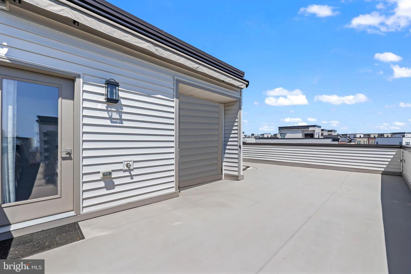 43881 HANES HALL TER, ASHBURN, Virginia 20147, 3 Bedrooms Bedrooms, ,3 BathroomsBathrooms,Residential,For sale,43881 HANES HALL TER,VALO2093854 MLS # VALO2093854