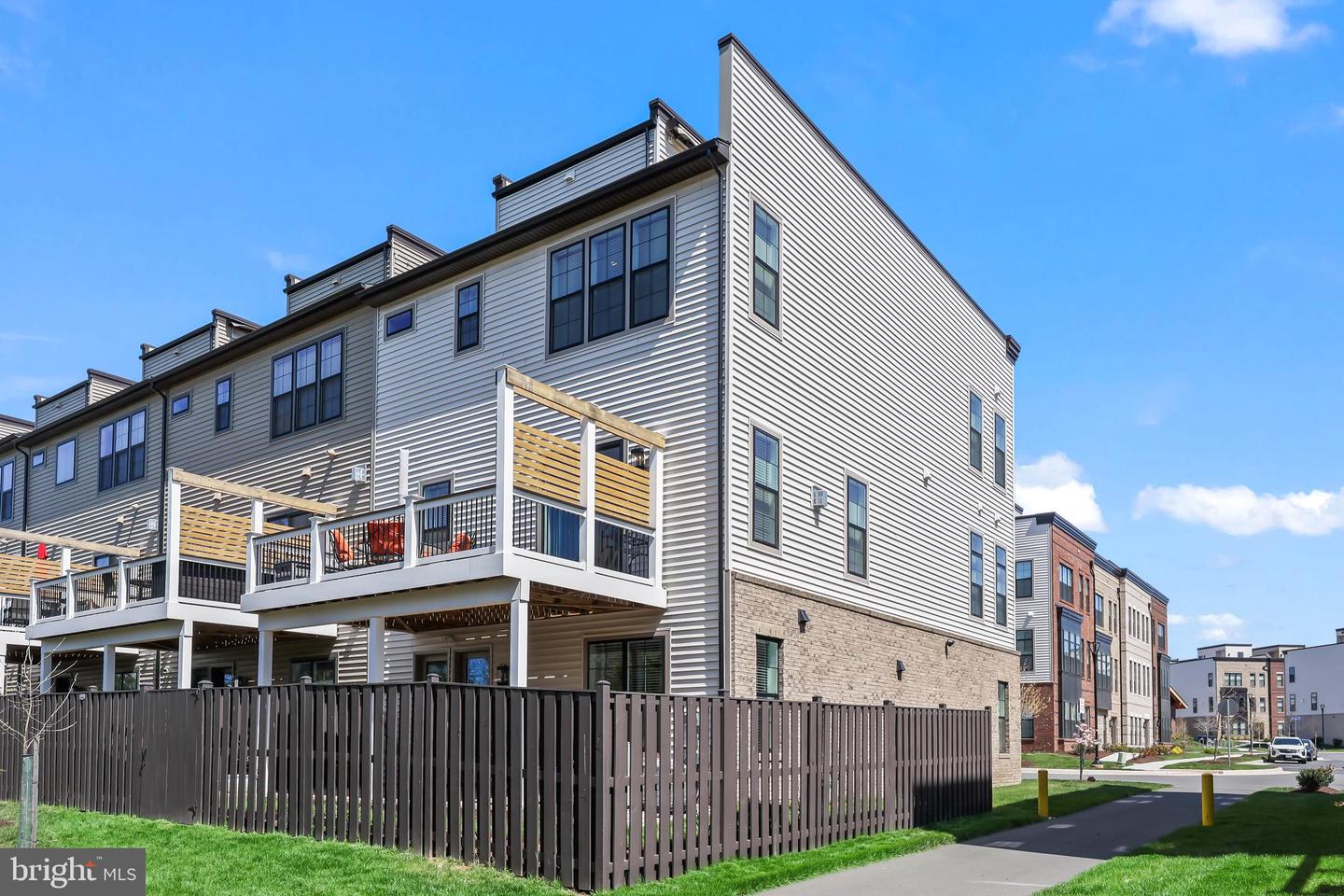 43881 HANES HALL TER, ASHBURN, Virginia 20147, 3 Bedrooms Bedrooms, ,3 BathroomsBathrooms,Residential,For sale,43881 HANES HALL TER,VALO2093854 MLS # VALO2093854