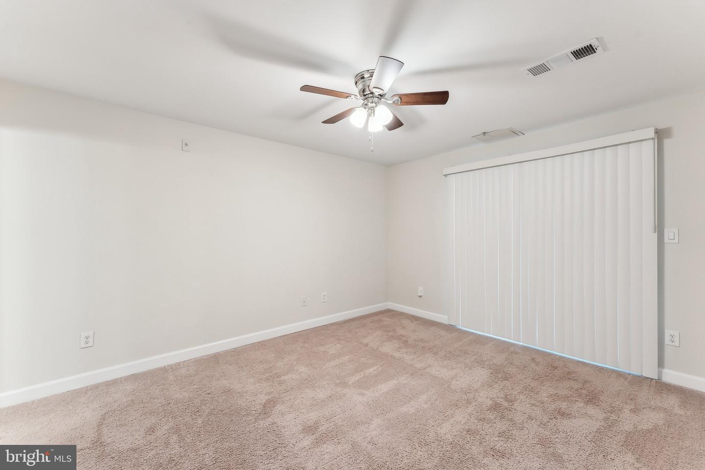 9220-N CARDINAL FOREST LN #N, LORTON, Virginia 22079, 2 Bedrooms Bedrooms, ,2 BathroomsBathrooms,Residential,For sale,9220-N CARDINAL FOREST LN #N,VAFX2234494 MLS # VAFX2234494