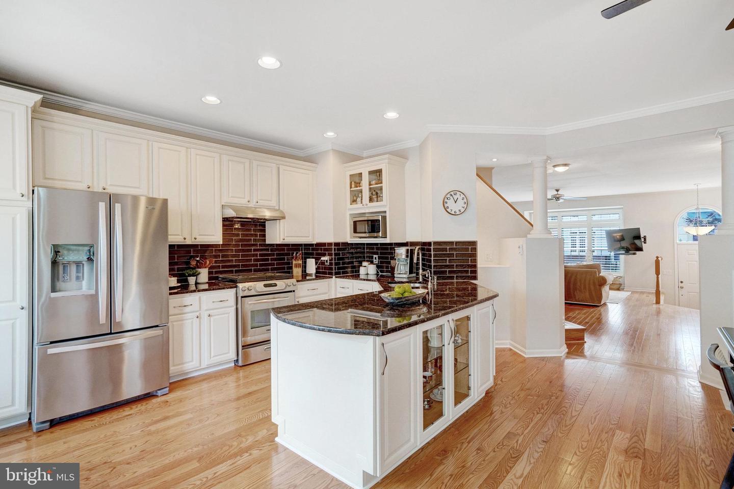 6625 FROST LAKE LN, ALEXANDRIA, Virginia 22315, 3 Bedrooms Bedrooms, ,3 BathroomsBathrooms,Residential,For sale,6625 FROST LAKE LN,VAFX2234272 MLS # VAFX2234272