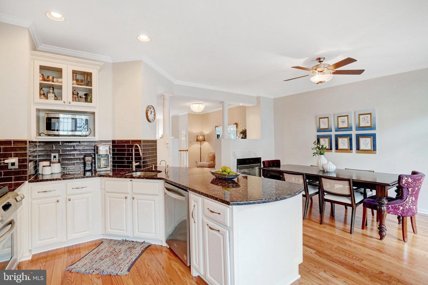 6625 FROST LAKE LN, ALEXANDRIA, Virginia 22315, 3 Bedrooms Bedrooms, ,3 BathroomsBathrooms,Residential,For sale,6625 FROST LAKE LN,VAFX2234272 MLS # VAFX2234272
