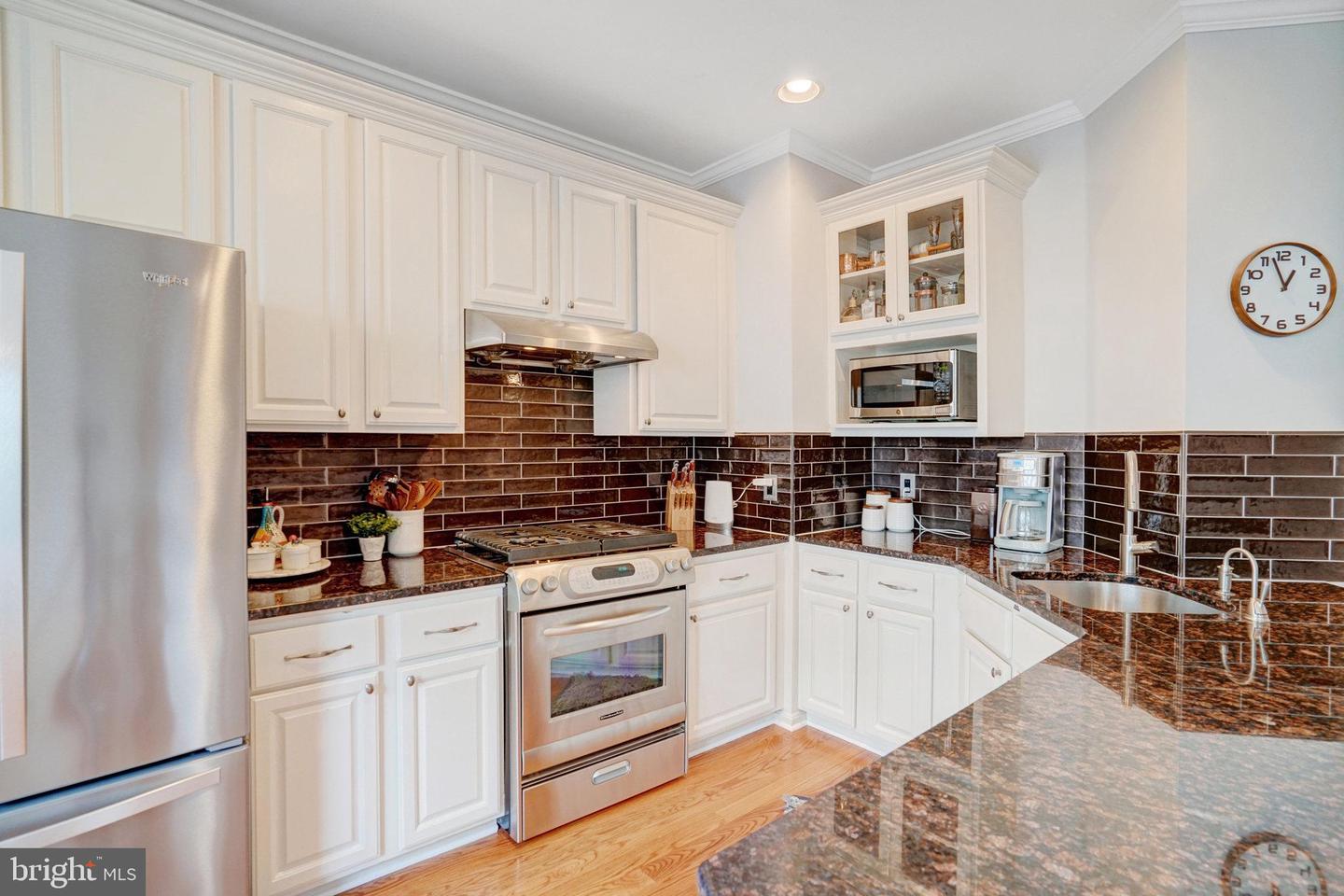6625 FROST LAKE LN, ALEXANDRIA, Virginia 22315, 3 Bedrooms Bedrooms, ,3 BathroomsBathrooms,Residential,For sale,6625 FROST LAKE LN,VAFX2234272 MLS # VAFX2234272