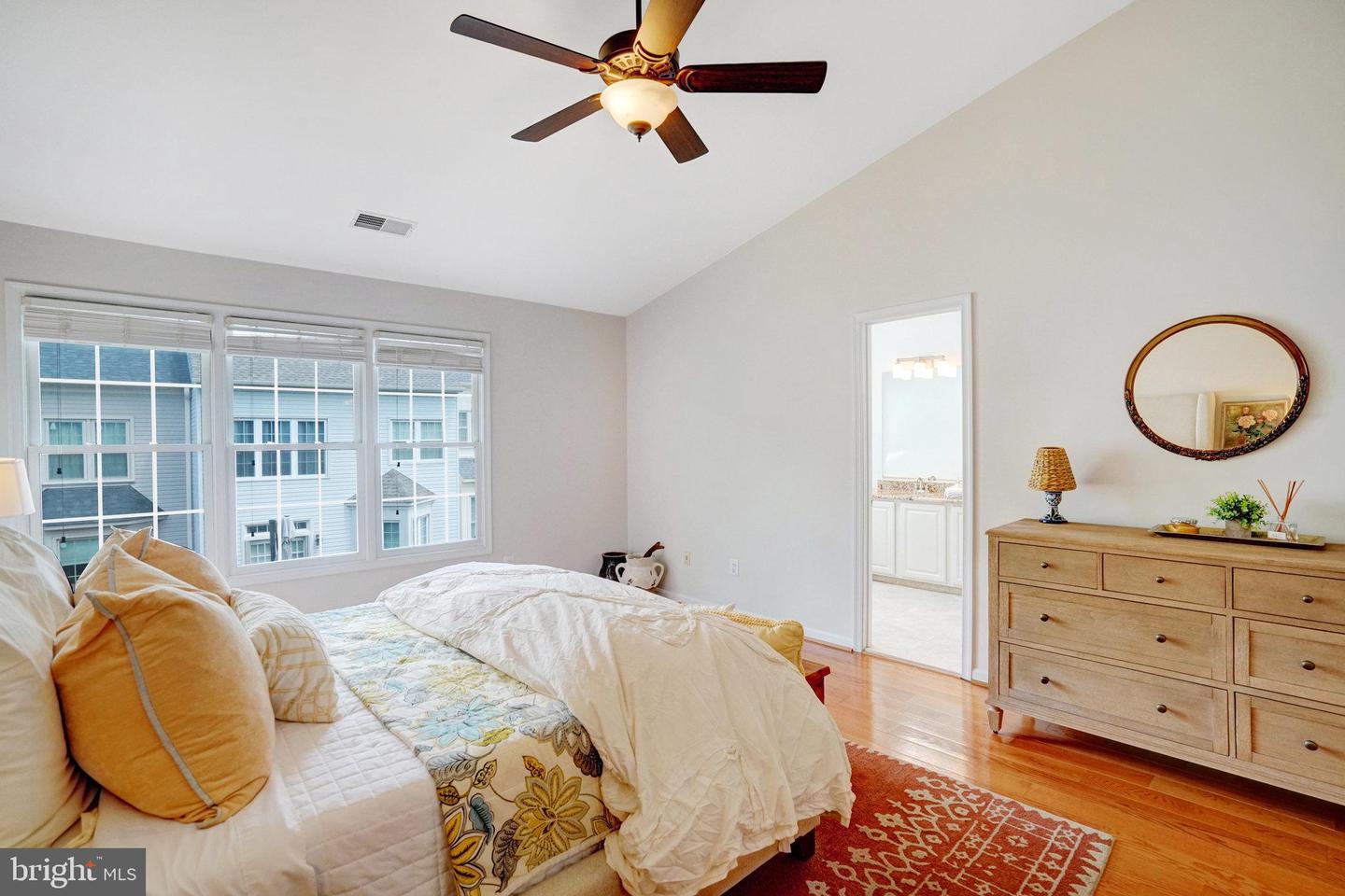 6625 FROST LAKE LN, ALEXANDRIA, Virginia 22315, 3 Bedrooms Bedrooms, ,3 BathroomsBathrooms,Residential,For sale,6625 FROST LAKE LN,VAFX2234272 MLS # VAFX2234272