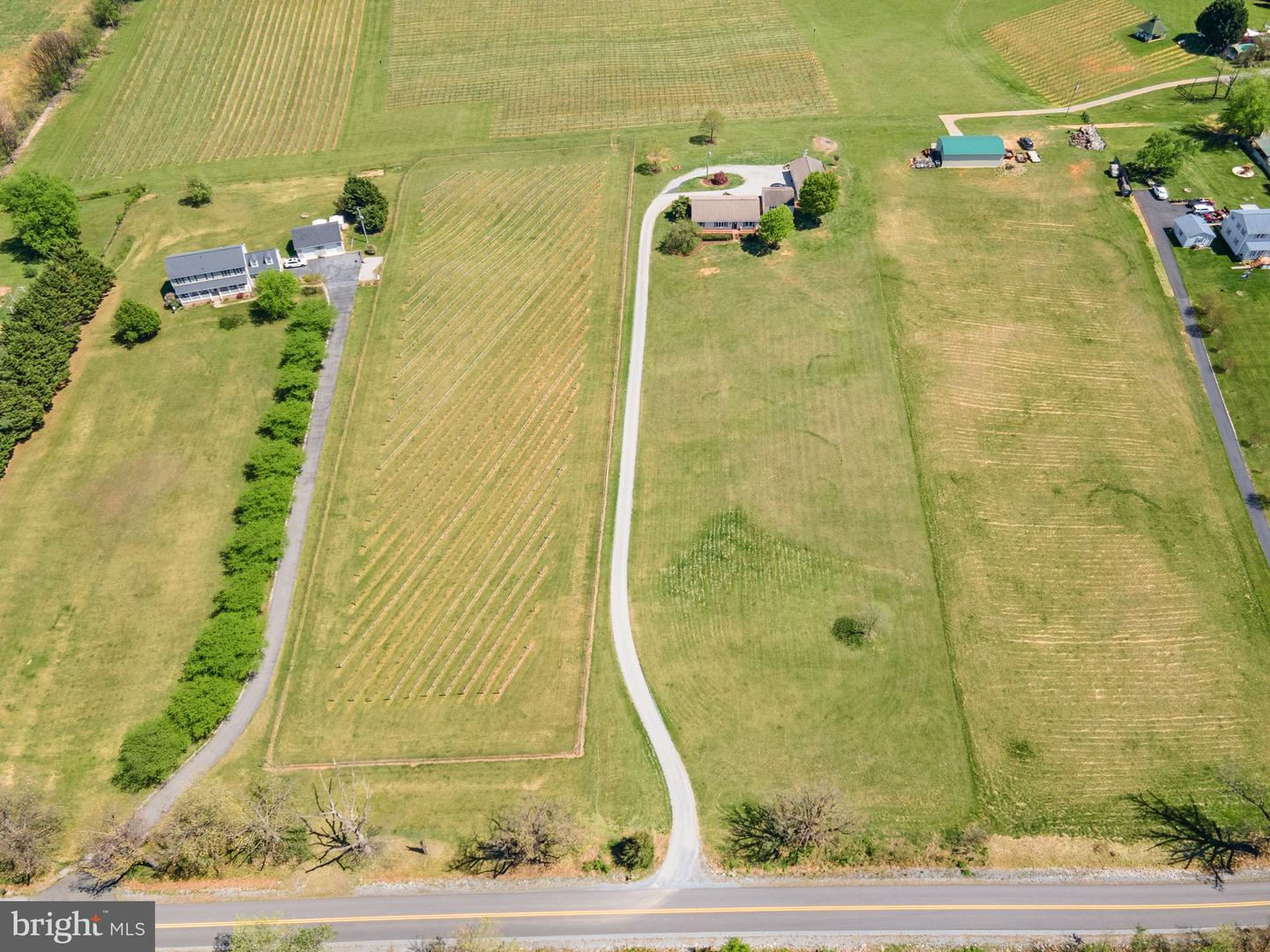 739 QUARRY RD, BERRYVILLE, Virginia 22611, 4 Bedrooms Bedrooms, ,3 BathroomsBathrooms,Residential,For sale,739 QUARRY RD,VACL2003606 MLS # VACL2003606