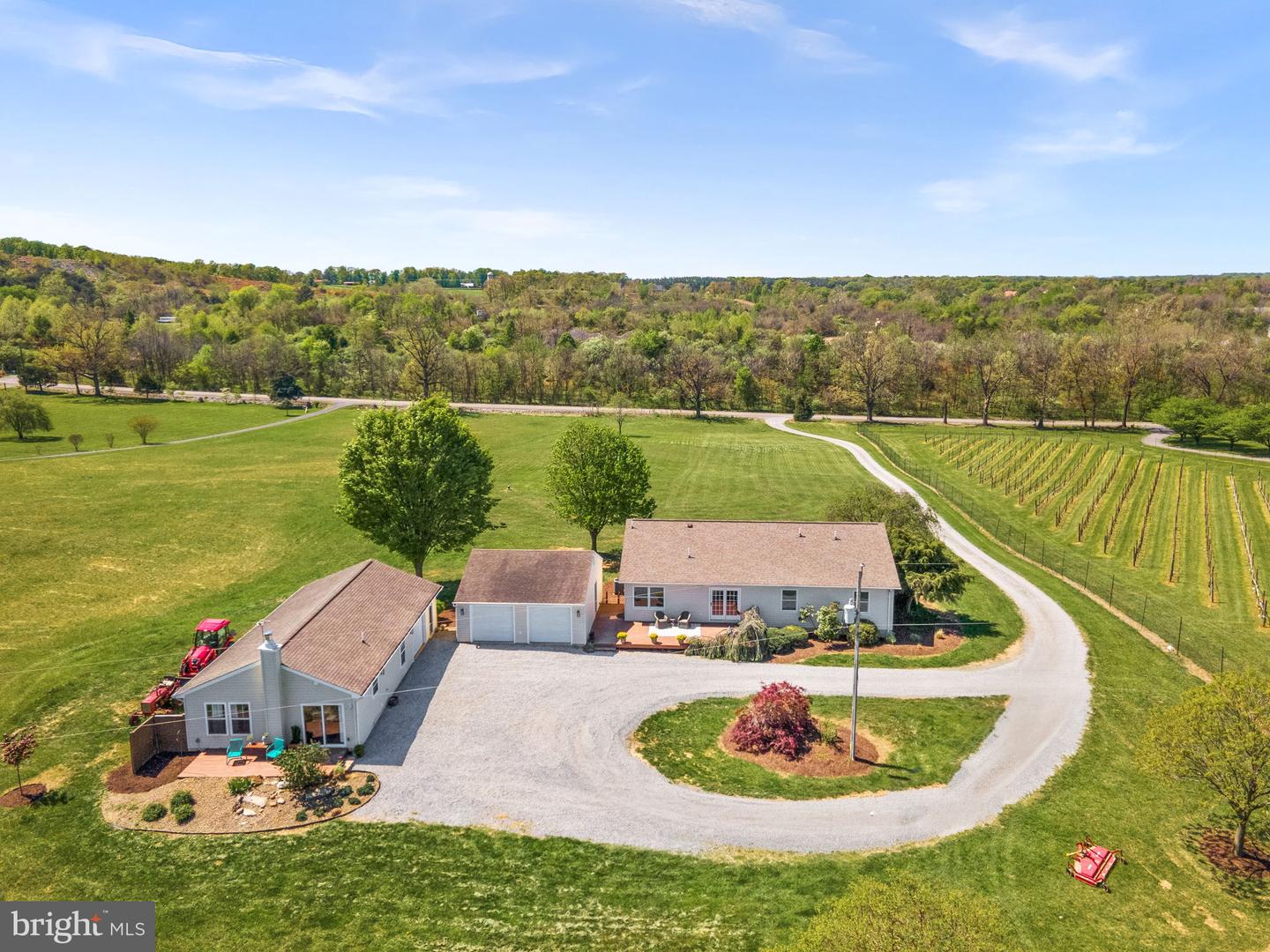 739 QUARRY RD, BERRYVILLE, Virginia 22611, 4 Bedrooms Bedrooms, ,3 BathroomsBathrooms,Residential,For sale,739 QUARRY RD,VACL2003606 MLS # VACL2003606
