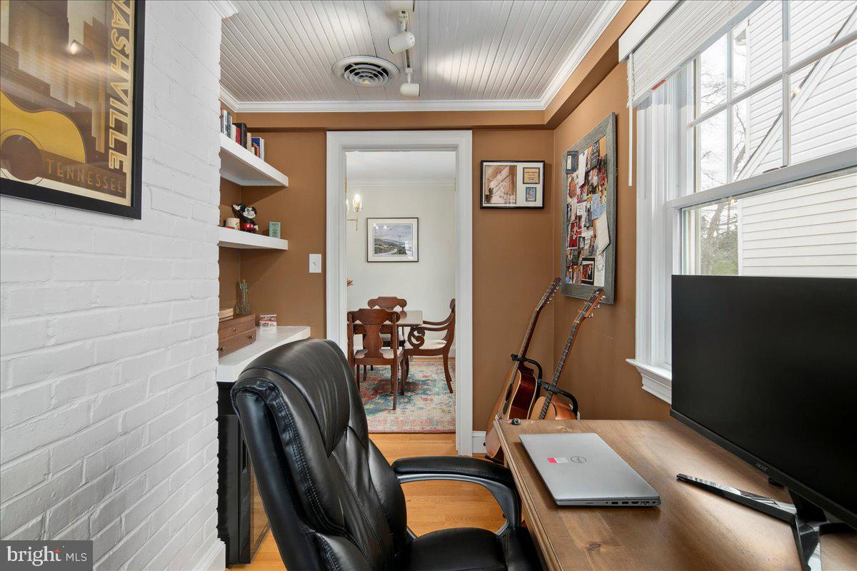 6429 14TH ST, ALEXANDRIA, Virginia 22307, 4 Bedrooms Bedrooms, ,2 BathroomsBathrooms,Residential,For sale,6429 14TH ST,VAFX2233976 MLS # VAFX2233976