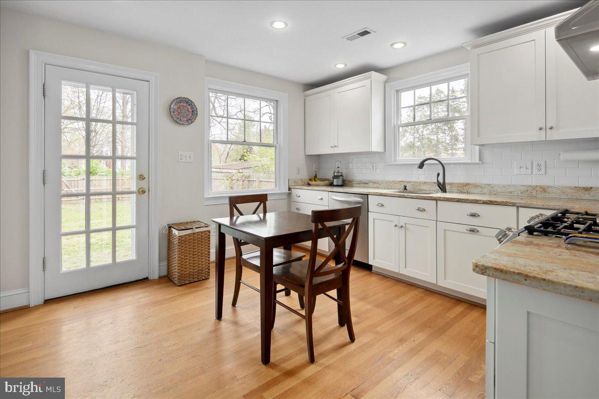 6429 14TH ST, ALEXANDRIA, Virginia 22307, 4 Bedrooms Bedrooms, ,2 BathroomsBathrooms,Residential,For sale,6429 14TH ST,VAFX2233976 MLS # VAFX2233976