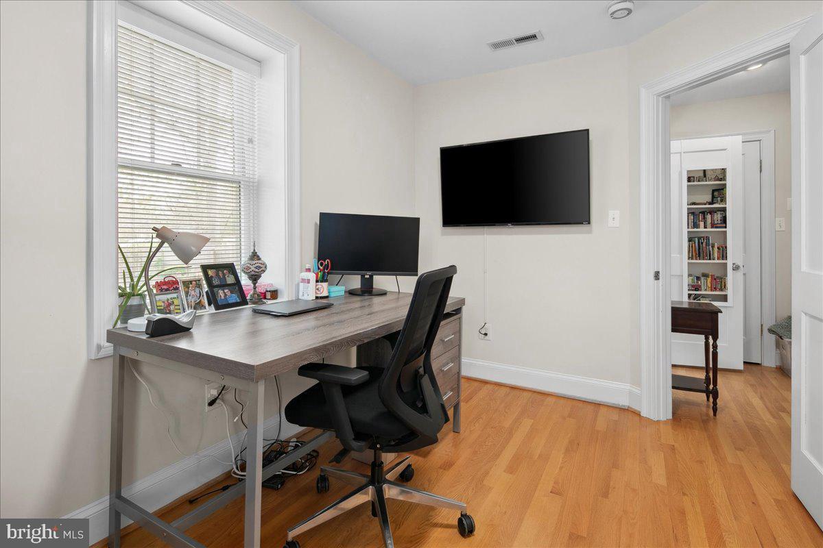 6429 14TH ST, ALEXANDRIA, Virginia 22307, 4 Bedrooms Bedrooms, ,2 BathroomsBathrooms,Residential,For sale,6429 14TH ST,VAFX2233976 MLS # VAFX2233976