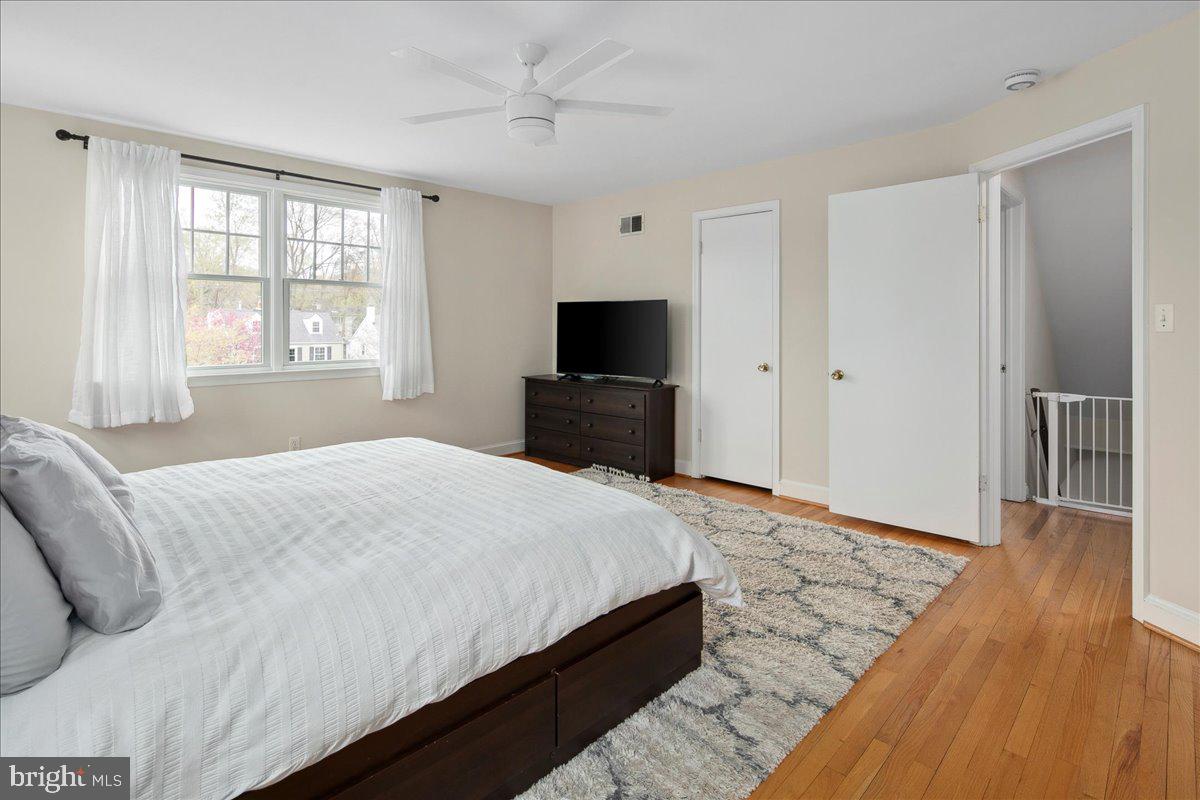 6429 14TH ST, ALEXANDRIA, Virginia 22307, 4 Bedrooms Bedrooms, ,2 BathroomsBathrooms,Residential,For sale,6429 14TH ST,VAFX2233976 MLS # VAFX2233976
