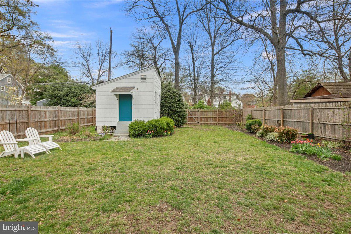 6429 14TH ST, ALEXANDRIA, Virginia 22307, 4 Bedrooms Bedrooms, ,2 BathroomsBathrooms,Residential,For sale,6429 14TH ST,VAFX2233976 MLS # VAFX2233976