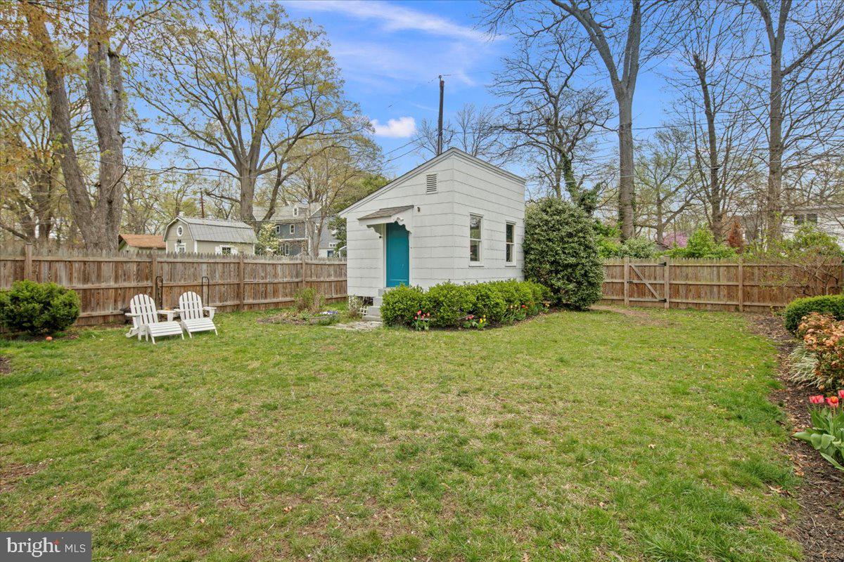 6429 14TH ST, ALEXANDRIA, Virginia 22307, 4 Bedrooms Bedrooms, ,2 BathroomsBathrooms,Residential,For sale,6429 14TH ST,VAFX2233976 MLS # VAFX2233976