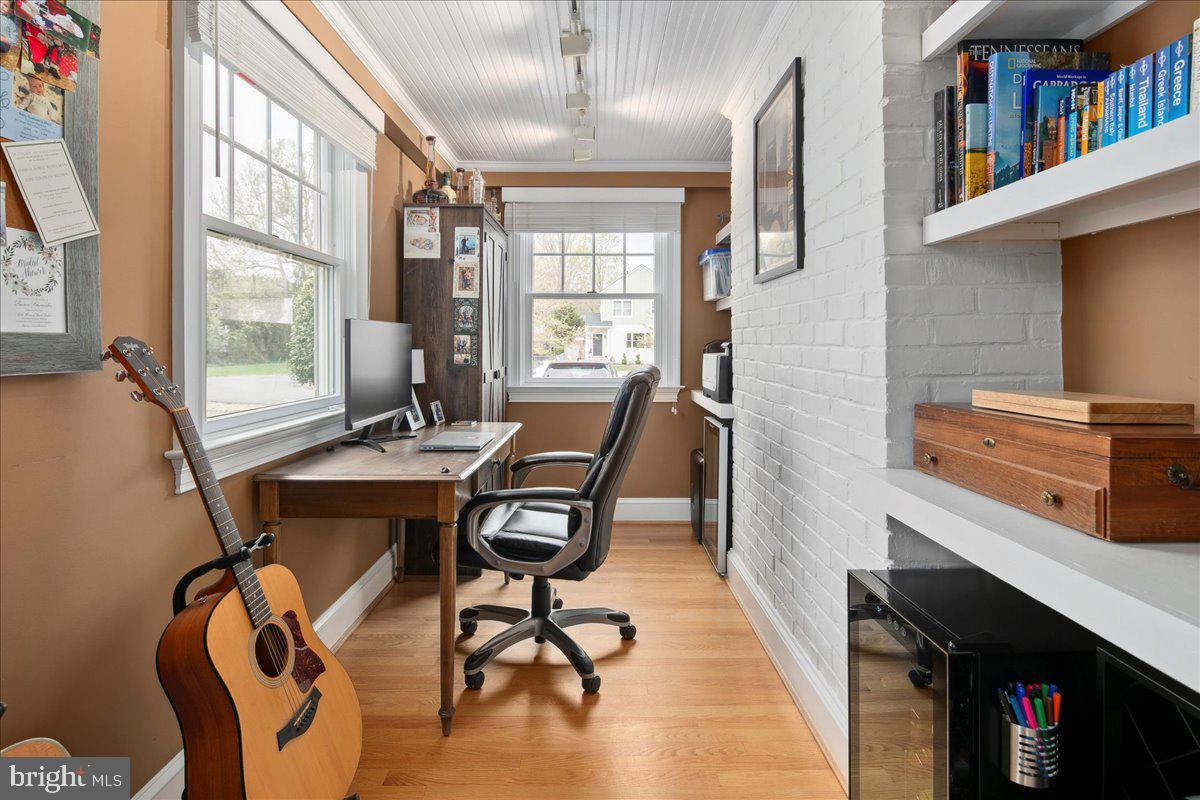 6429 14TH ST, ALEXANDRIA, Virginia 22307, 4 Bedrooms Bedrooms, ,2 BathroomsBathrooms,Residential,For sale,6429 14TH ST,VAFX2233976 MLS # VAFX2233976