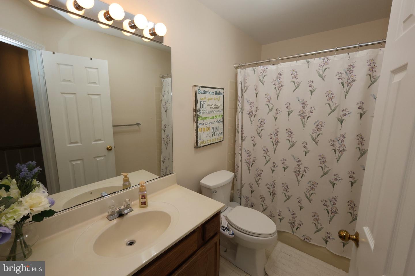 5146 WOODFORD DR, CENTREVILLE, Virginia 20120, 3 Bedrooms Bedrooms, ,2 BathroomsBathrooms,Residential,For sale,5146 WOODFORD DR,VAFX2234118 MLS # VAFX2234118