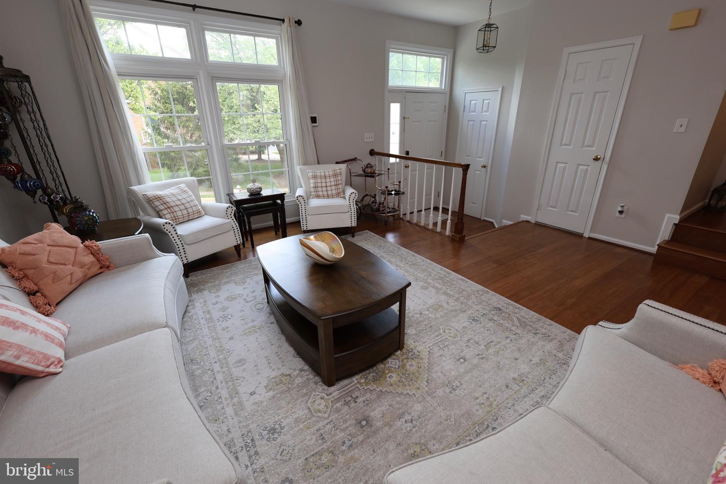5146 WOODFORD DR, CENTREVILLE, Virginia 20120, 3 Bedrooms Bedrooms, ,2 BathroomsBathrooms,Residential,For sale,5146 WOODFORD DR,VAFX2234118 MLS # VAFX2234118