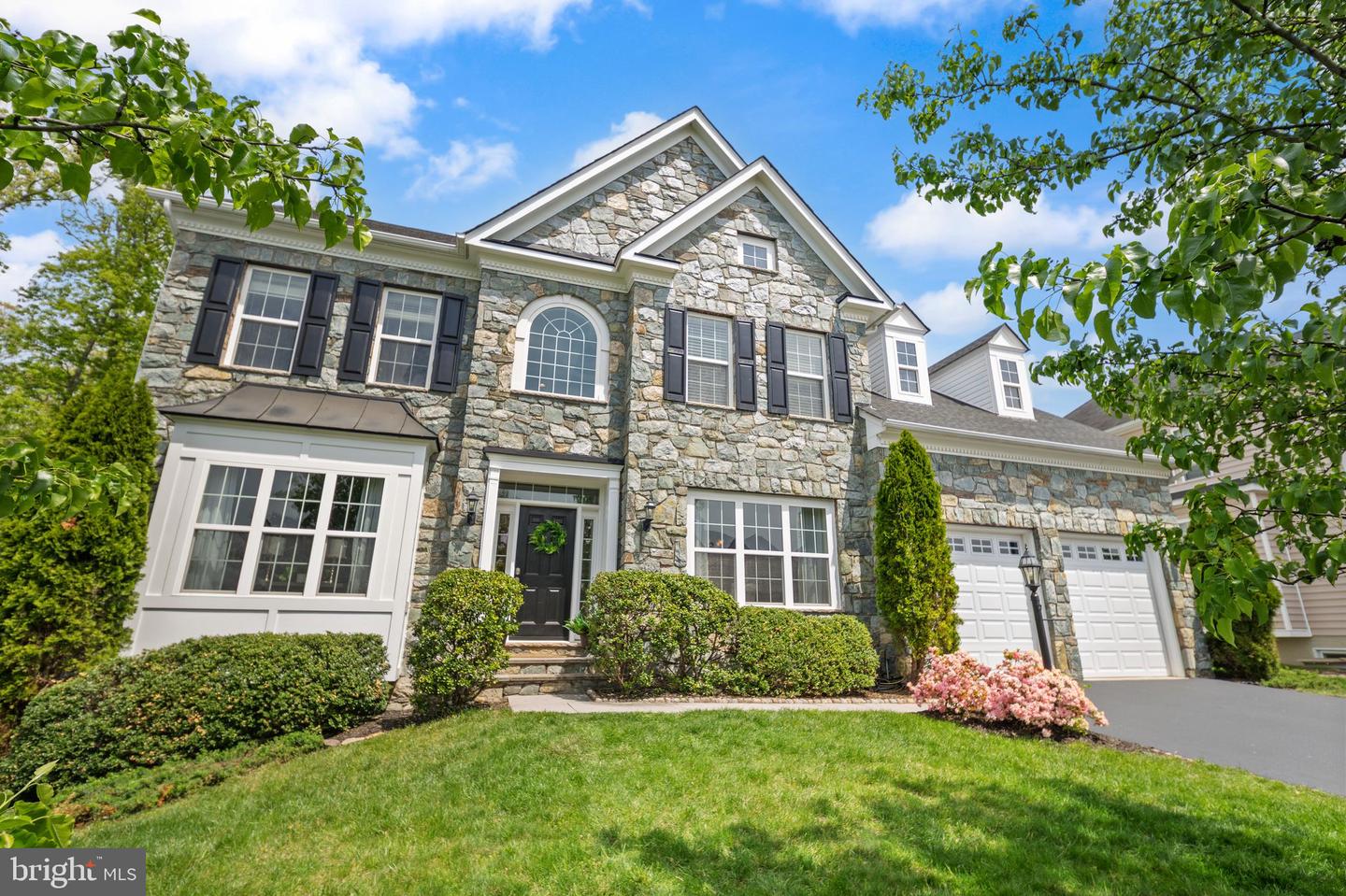 21156 WALKLEY HILL PL, ASHBURN, Virginia 20148, 5 Bedrooms Bedrooms, ,4 BathroomsBathrooms,Residential,For sale,21156 WALKLEY HILL PL,VALO2093918 MLS # VALO2093918