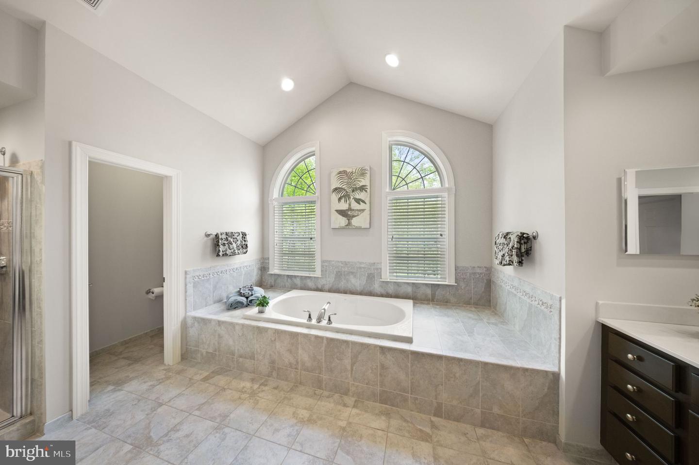 21156 WALKLEY HILL PL, ASHBURN, Virginia 20148, 5 Bedrooms Bedrooms, ,4 BathroomsBathrooms,Residential,For sale,21156 WALKLEY HILL PL,VALO2093918 MLS # VALO2093918