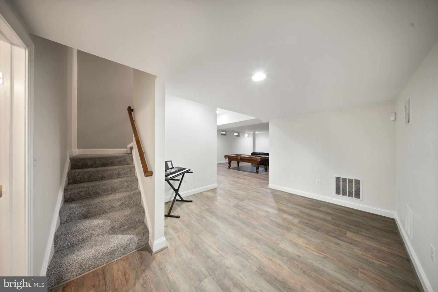 21156 WALKLEY HILL PL, ASHBURN, Virginia 20148, 5 Bedrooms Bedrooms, ,4 BathroomsBathrooms,Residential,For sale,21156 WALKLEY HILL PL,VALO2093918 MLS # VALO2093918
