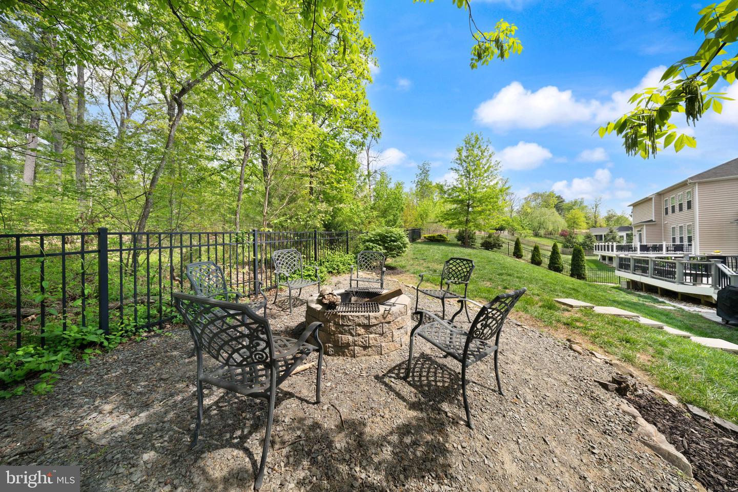 21156 WALKLEY HILL PL, ASHBURN, Virginia 20148, 5 Bedrooms Bedrooms, ,4 BathroomsBathrooms,Residential,For sale,21156 WALKLEY HILL PL,VALO2093918 MLS # VALO2093918