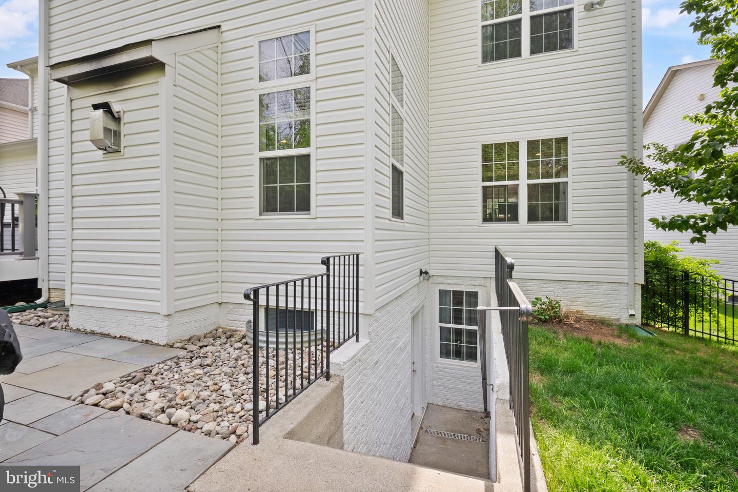 21156 WALKLEY HILL PL, ASHBURN, Virginia 20148, 5 Bedrooms Bedrooms, ,4 BathroomsBathrooms,Residential,For sale,21156 WALKLEY HILL PL,VALO2093918 MLS # VALO2093918