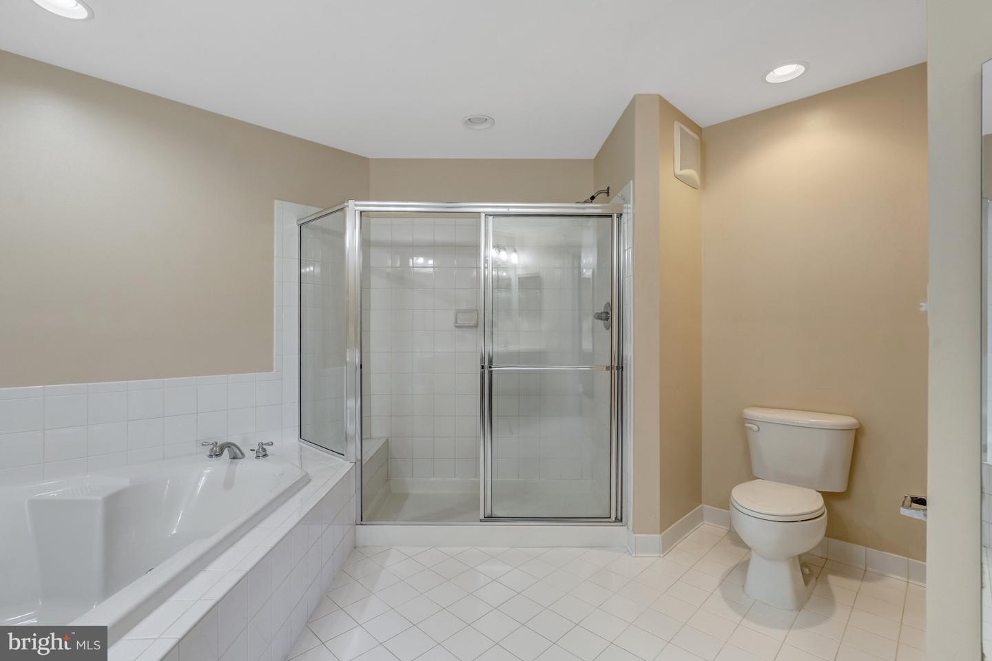 14841 CLOVERDALE RD, WOODBRIDGE, Virginia 22193, 3 Bedrooms Bedrooms, ,2 BathroomsBathrooms,Residential,For sale,14841 CLOVERDALE RD,VAPW2092050 MLS # VAPW2092050