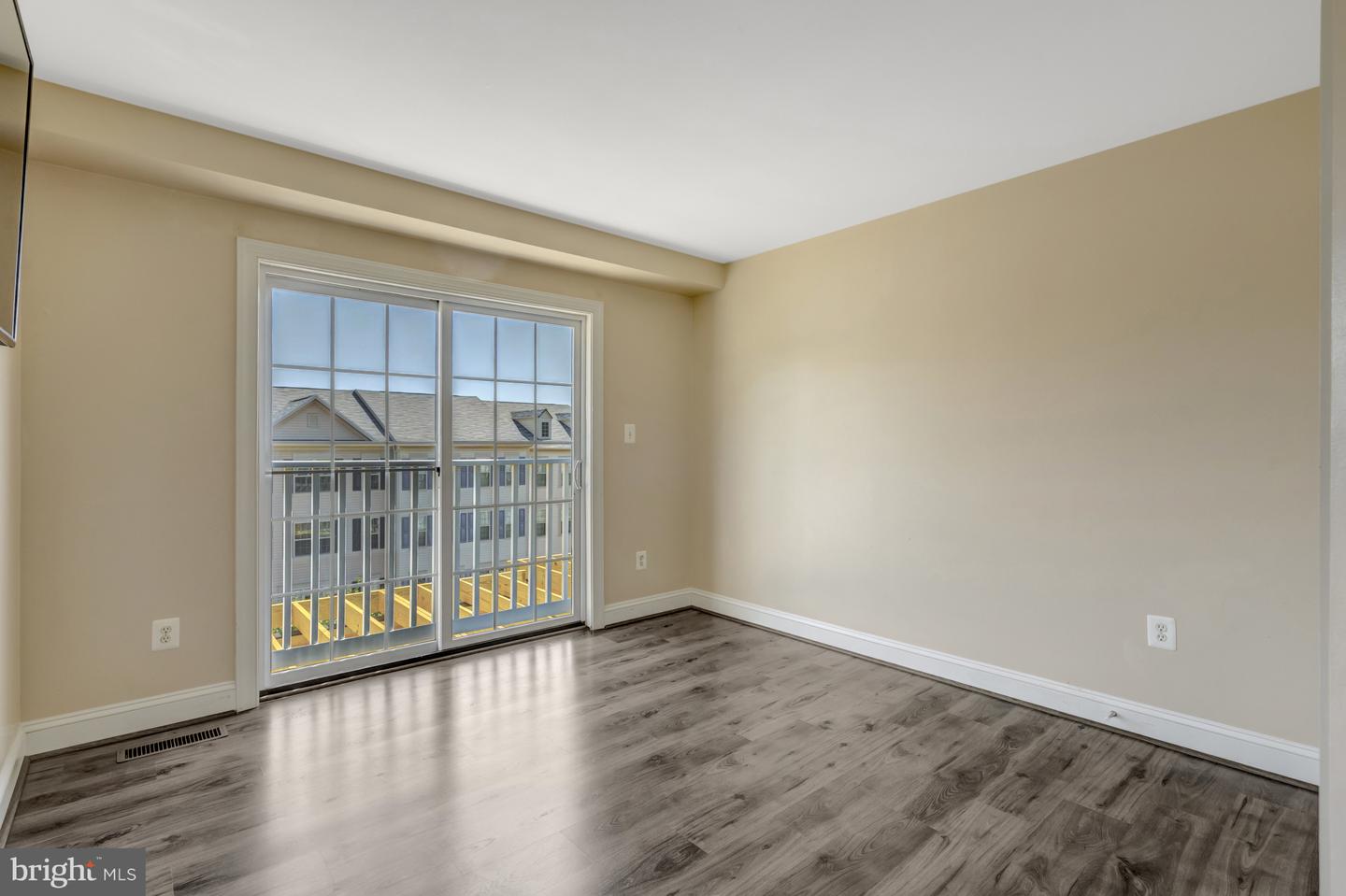 14841 CLOVERDALE RD, WOODBRIDGE, Virginia 22193, 3 Bedrooms Bedrooms, ,2 BathroomsBathrooms,Residential,For sale,14841 CLOVERDALE RD,VAPW2092050 MLS # VAPW2092050