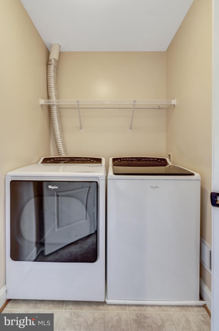 14841 CLOVERDALE RD, WOODBRIDGE, Virginia 22193, 3 Bedrooms Bedrooms, ,2 BathroomsBathrooms,Residential,For sale,14841 CLOVERDALE RD,VAPW2092050 MLS # VAPW2092050