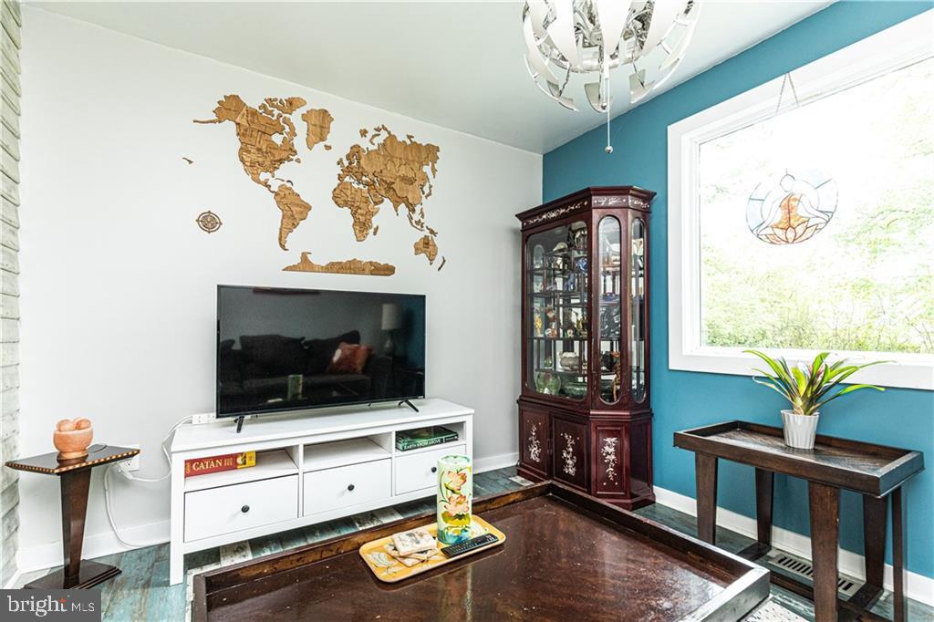 2505 BURNLEY AVE, HENRICO, Virginia 23228, 3 Bedrooms Bedrooms, ,3 BathroomsBathrooms,Residential,For sale,2505 BURNLEY AVE,VAHN2000870 MLS # VAHN2000870