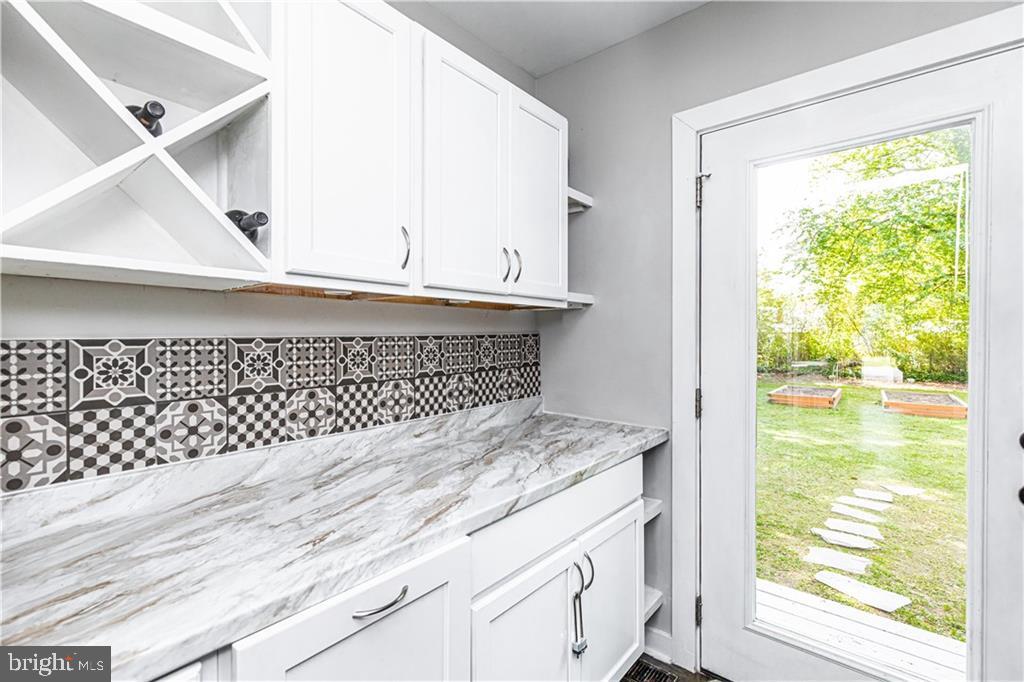 2505 BURNLEY AVE, HENRICO, Virginia 23228, 3 Bedrooms Bedrooms, ,3 BathroomsBathrooms,Residential,For sale,2505 BURNLEY AVE,VAHN2000870 MLS # VAHN2000870
