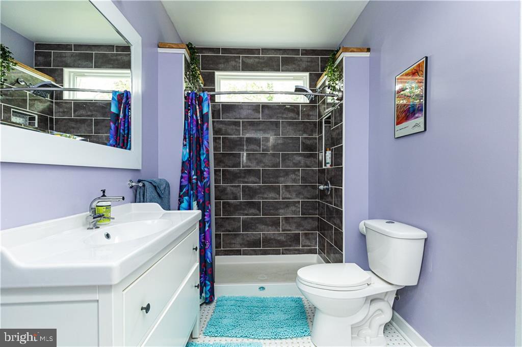 2505 BURNLEY AVE, HENRICO, Virginia 23228, 3 Bedrooms Bedrooms, ,3 BathroomsBathrooms,Residential,For sale,2505 BURNLEY AVE,VAHN2000870 MLS # VAHN2000870
