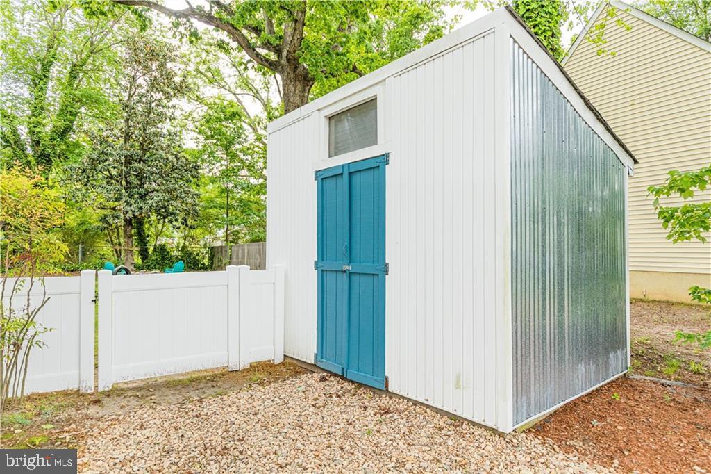 2505 BURNLEY AVE, HENRICO, Virginia 23228, 3 Bedrooms Bedrooms, ,3 BathroomsBathrooms,Residential,For sale,2505 BURNLEY AVE,VAHN2000870 MLS # VAHN2000870