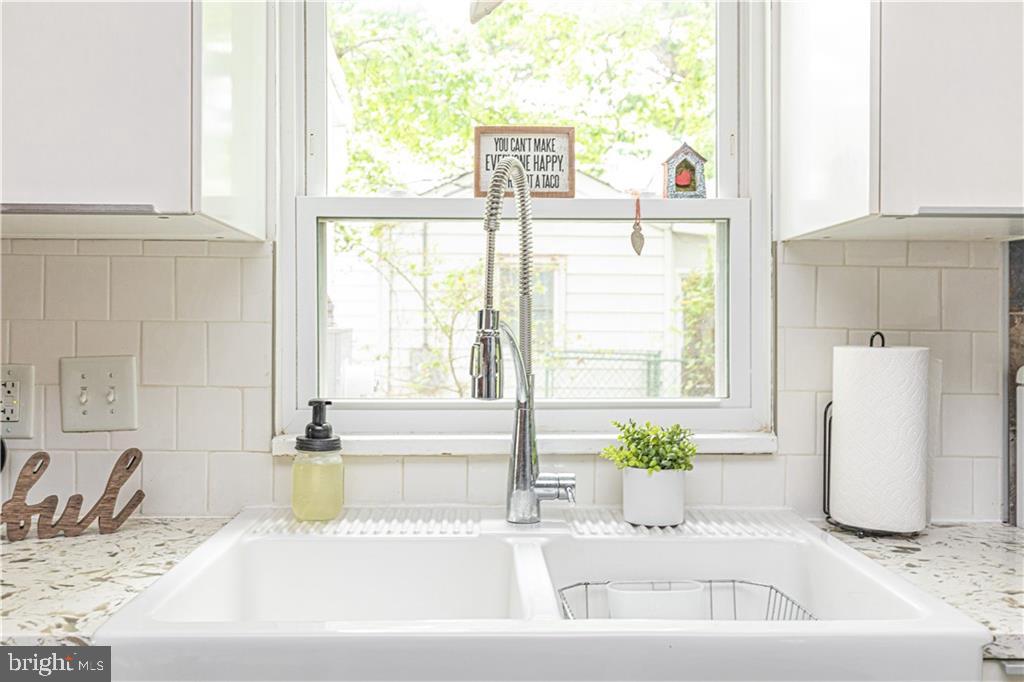 2505 BURNLEY AVE, HENRICO, Virginia 23228, 3 Bedrooms Bedrooms, ,3 BathroomsBathrooms,Residential,For sale,2505 BURNLEY AVE,VAHN2000870 MLS # VAHN2000870