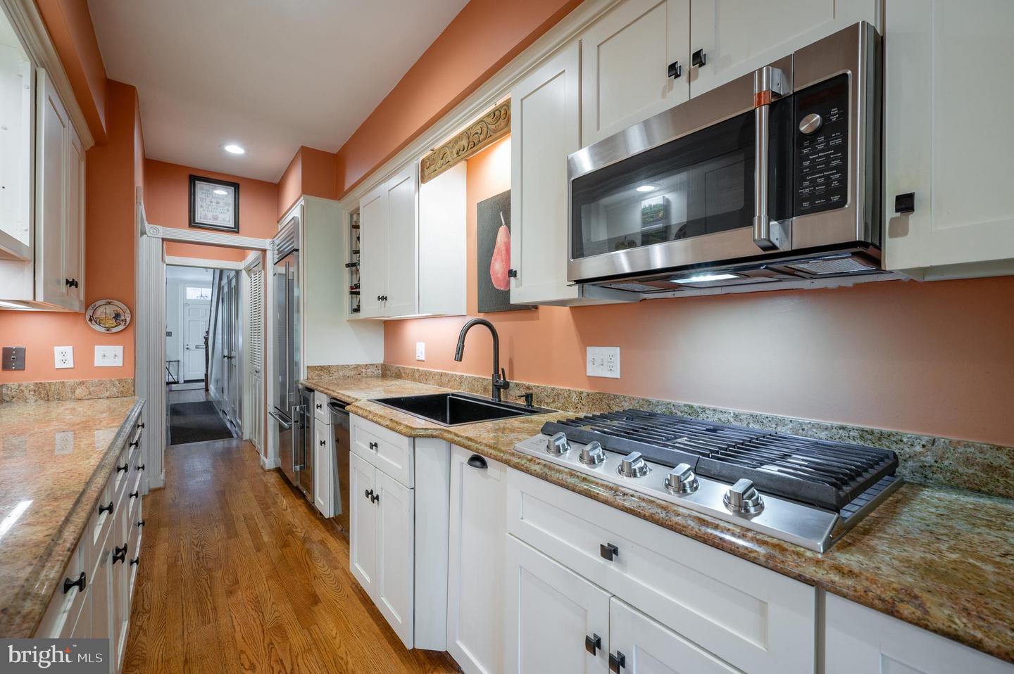 614 S FAIRFAX ST, ALEXANDRIA, Virginia 22314, 4 Bedrooms Bedrooms, ,2 BathroomsBathrooms,Residential,For sale,614 S FAIRFAX ST,VAAX2044154 MLS # VAAX2044154