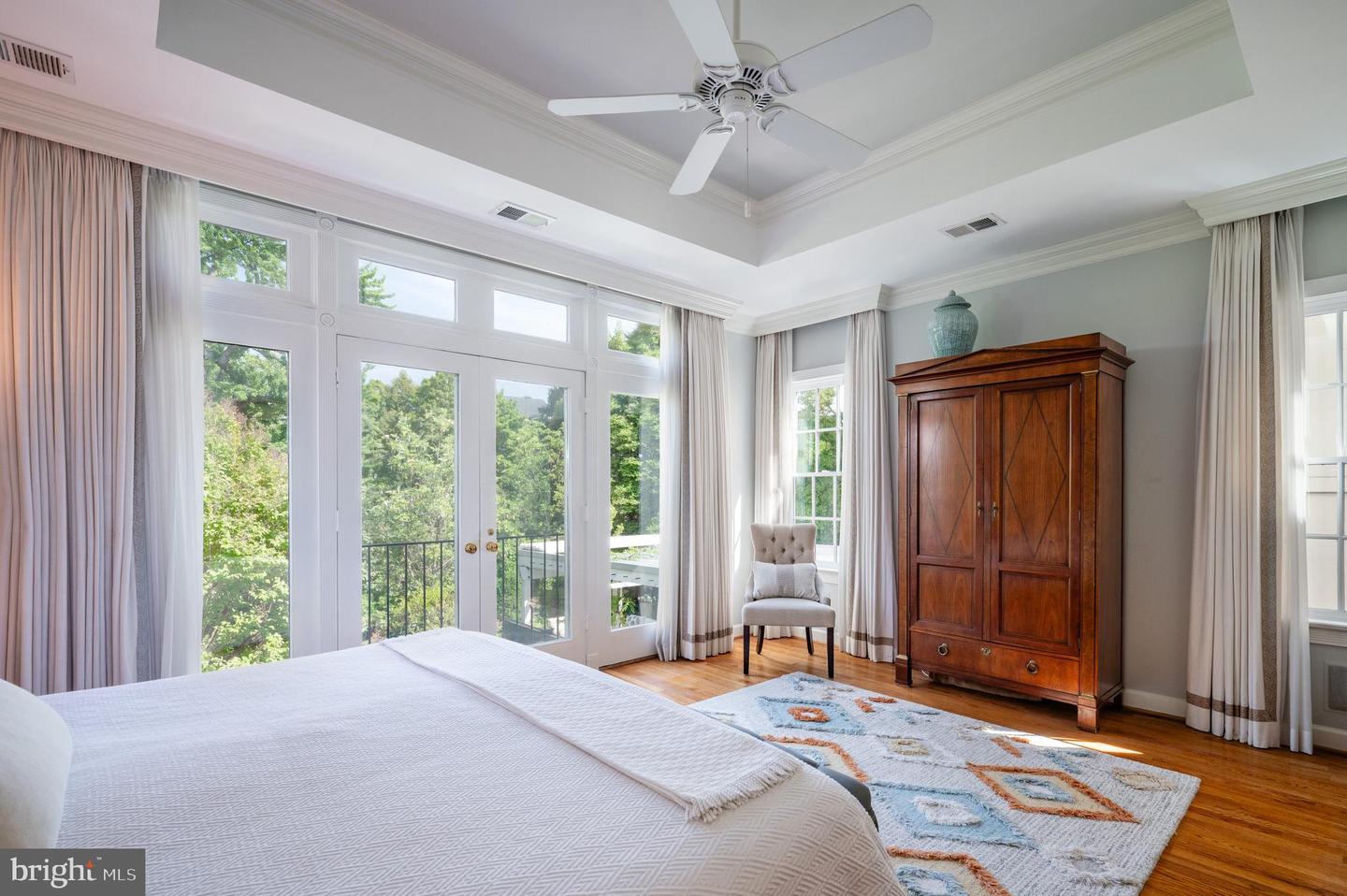 614 S FAIRFAX ST, ALEXANDRIA, Virginia 22314, 4 Bedrooms Bedrooms, ,2 BathroomsBathrooms,Residential,For sale,614 S FAIRFAX ST,VAAX2044154 MLS # VAAX2044154
