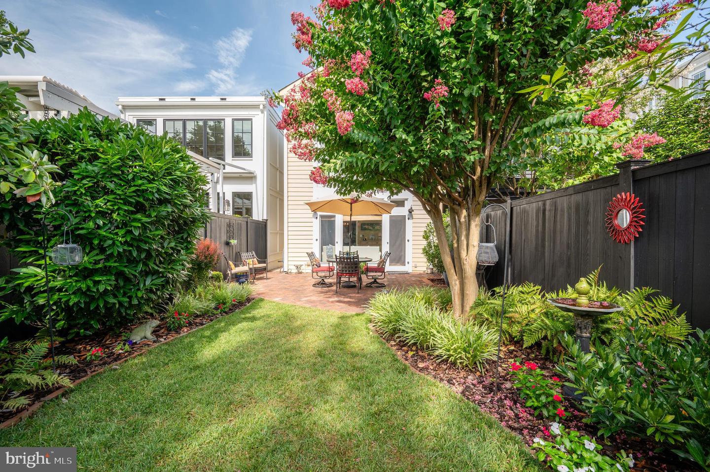 614 S FAIRFAX ST, ALEXANDRIA, Virginia 22314, 4 Bedrooms Bedrooms, ,2 BathroomsBathrooms,Residential,For sale,614 S FAIRFAX ST,VAAX2044154 MLS # VAAX2044154