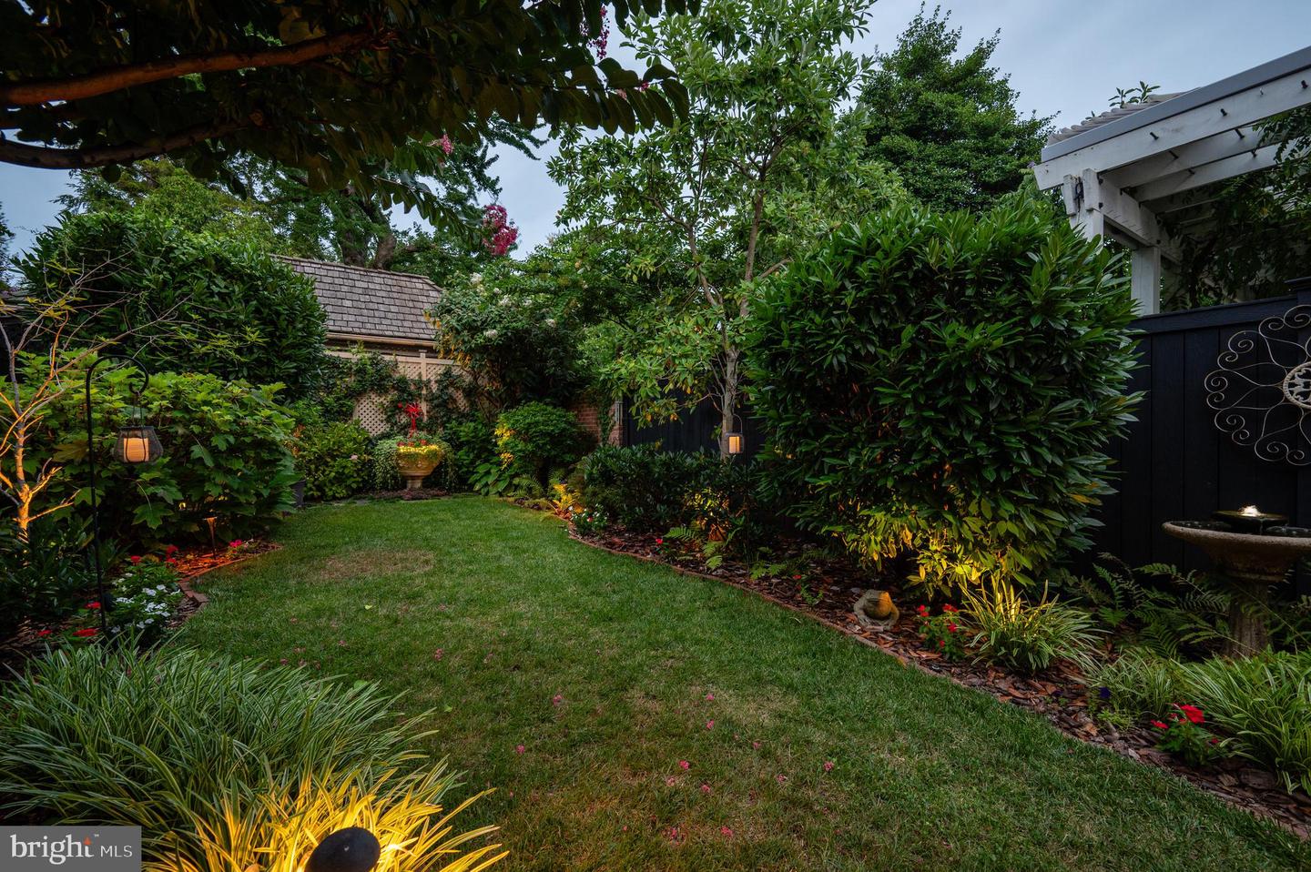 614 S FAIRFAX ST, ALEXANDRIA, Virginia 22314, 4 Bedrooms Bedrooms, ,2 BathroomsBathrooms,Residential,For sale,614 S FAIRFAX ST,VAAX2044154 MLS # VAAX2044154