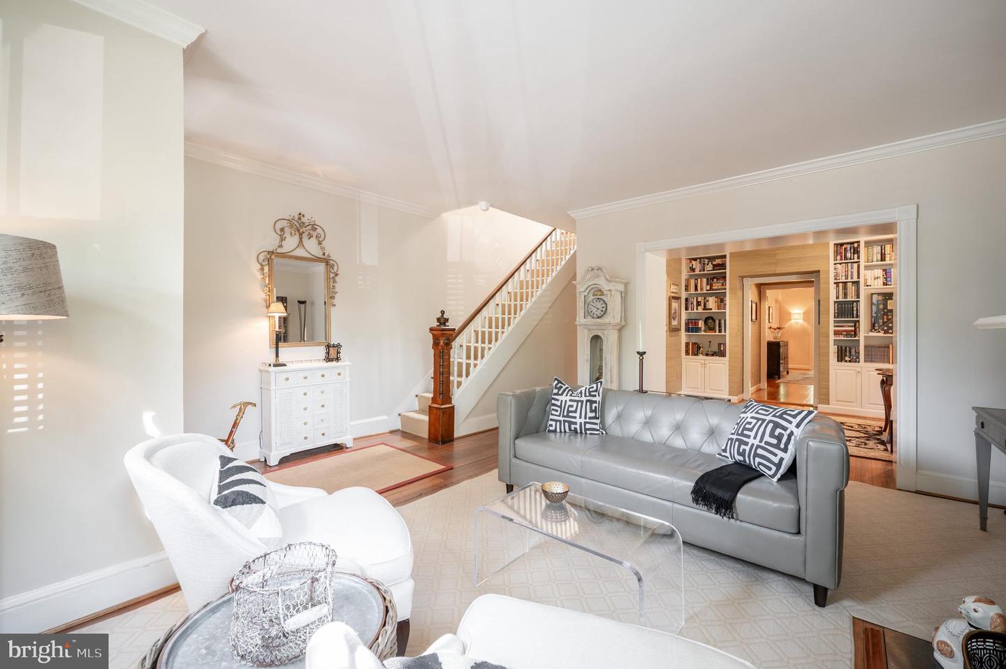 614 S FAIRFAX ST, ALEXANDRIA, Virginia 22314, 4 Bedrooms Bedrooms, ,2 BathroomsBathrooms,Residential,For sale,614 S FAIRFAX ST,VAAX2044154 MLS # VAAX2044154