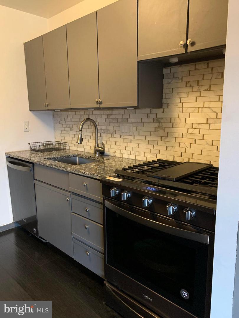 7526 SAVANNAH ST #104, FALLS CHURCH, Virginia 22043, 1 Bedroom Bedrooms, ,1 BathroomBathrooms,Residential,For sale,7526 SAVANNAH ST #104,VAFX2234474 MLS # VAFX2234474